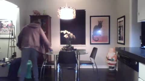 MicroAngelo online show from 01.04.25