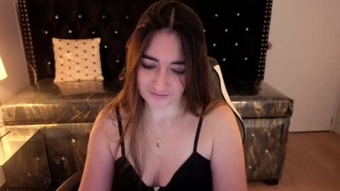 Snapshot of soffi_betacur_b chatting on 09.14.25 soffi_betacur_b online show from 09.14.25