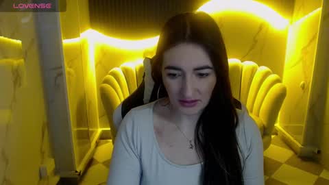 Snapshot of soffi_betacur_b chatting on 09.28.25 soffi_betacur_b online show from 09.28.25