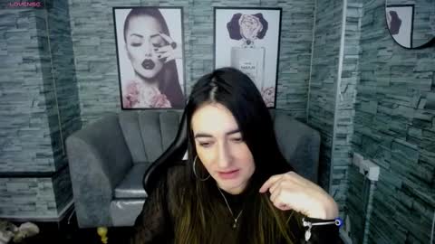 Snapshot of soffi_betacur_b chatting on 10.01.25 soffi_betacur_b online show from 10.01.25