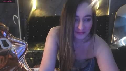 Snapshot of soffi_betacur_b chatting on 10.07.25 soffi_betacur_b online show from 10.07.25