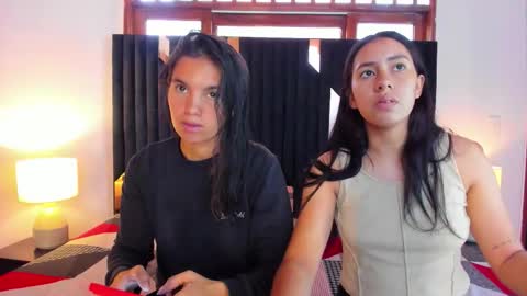 soffy and mia online show from 10.22.25