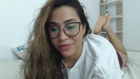 Snapshot of sofi4__ chatting on 02.23.25 sofi online show from 02.23.25