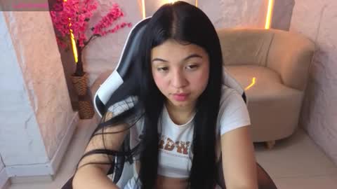 Online 800 to 1400 online show from 12.20.25