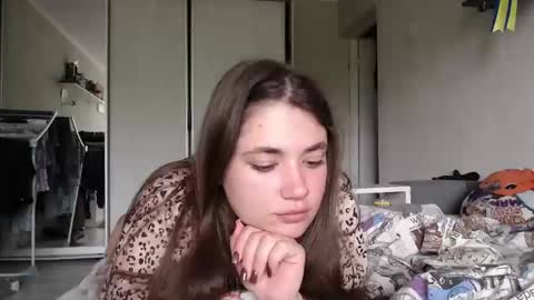 Snapshot of sofi_delightful chatting on 04.28.26 Sofi online show from 04.28.26