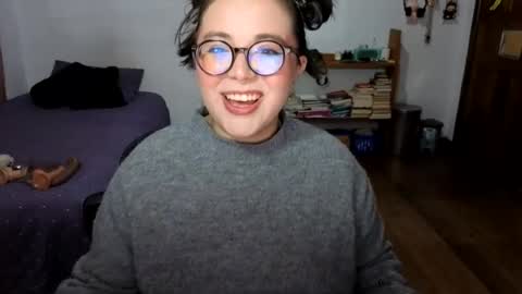 Snapshot of sofi_lynch chatting on 07.23.26 Sofi Lynch online show from 07.23.26