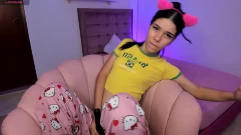 Snapshot of sofi_perezz chatting on 02.03.25 sofi online show from 02.03.25