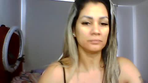 Snapshot of sofi_vip19 chatting on 08.02.26 sofi_vip19 online show from 08.02.26