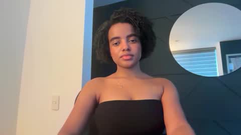 Sofi online show from 04.10.26