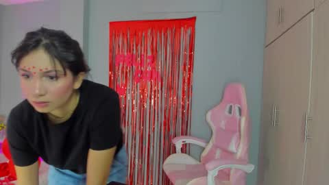 sofia__salazar online show from 02.14.26