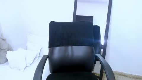 sofia Ill be back on Tuesday June 4.  online show from 01.31.25