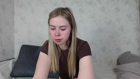 Sofia here online show from 02.22.26