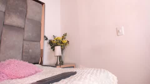 S O F I A  online show from 01.06.26