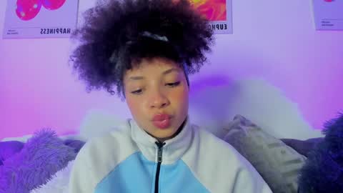 S O F I A  online show from 04.21.26