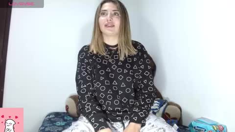 Sofia Naughty18 online show from 02.13.25