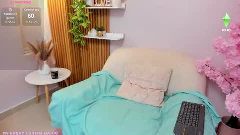 Snapshot of sofia_new chatting on 06.23.26 sofia_new online show from 06.23.26