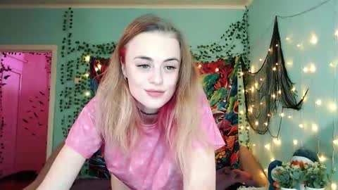 sofia_rosemary online show from 12.17.25