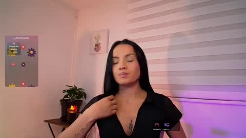 Jessica Sofia  online show from 09.09.25