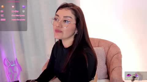 Sofia Wilson online show from 03.07.25