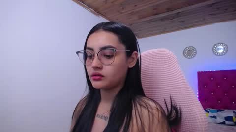 Sofia online show from 12.05.25