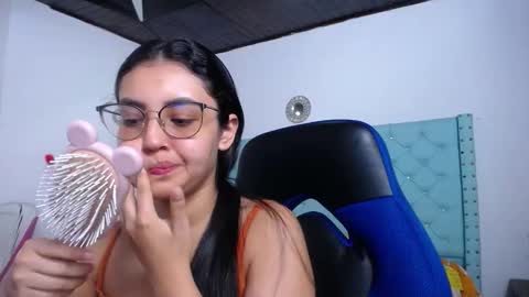 Snapshot of sofiaasexy19 chatting on 03.06.26 Sofia online show from 03.06.26