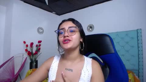 Snapshot of sofiaasexy19 chatting on 03.12.26 Sofia online show from 03.12.26