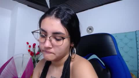 Snapshot of sofiaasexy19 chatting on 03.13.26 Sofia online show from 03.13.26