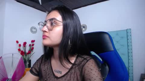 Snapshot of sofiaasexy19 chatting on 03.14.26 Sofia online show from 03.14.26