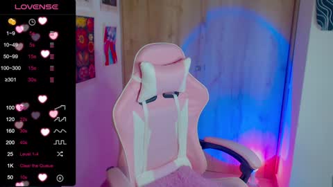       online show from 01.23.25