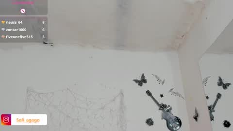 Snapshot of sofiacruz16 chatting on 03.08.25 sofiacruz16 online show from 03.08.25