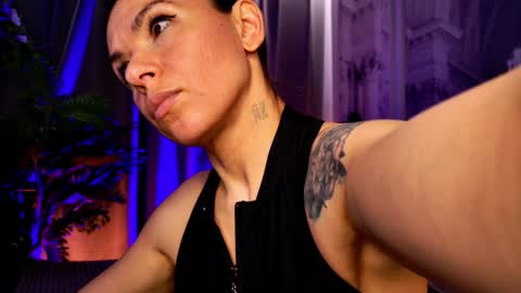 Sofia online show from 02.06.25