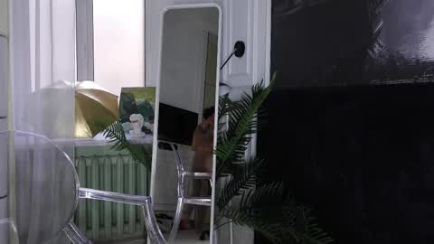 Sofia online show from 10.28.25