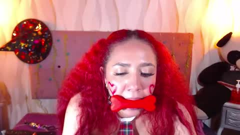 Sofi online show from 11.03.25