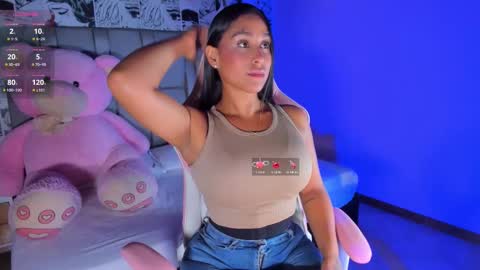 Sofia  online show from 11.25.25