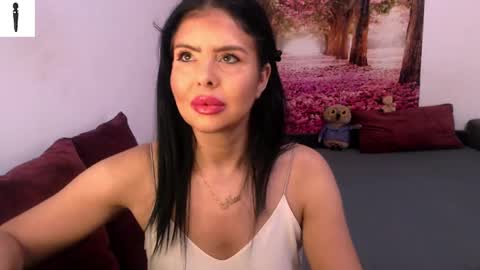 Snapshot of sofialiub chatting on 12.04.24 sofialiub online show from 12.04.24