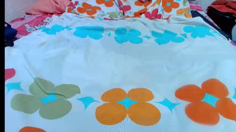 Sofiamillerrs online show from 11.18.25