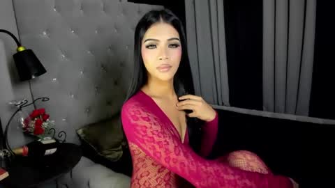 Snapshot of sofiamojic chatting on 07.23.26 sofiamojic online show from 07.23.26