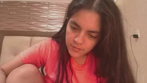 Sofi - next broadcast today 1030pm Colombia time online show from 10.27.25