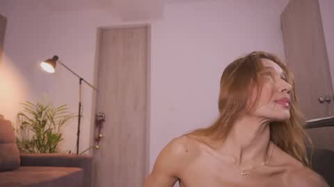 Sofia  online show from 04.14.26