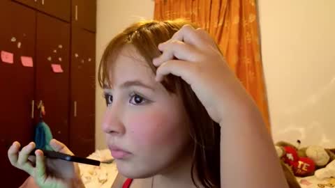 Snapshot of sofiarojast chatting on 02.16.26 Littlered online show from 02.16.26