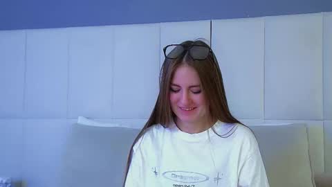 Sofia online show from 02.05.26