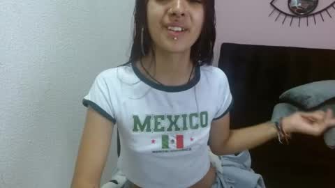 sofiasexygirl69 online show from 06.05.26