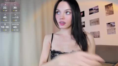 Sofia online show from 11.04.25