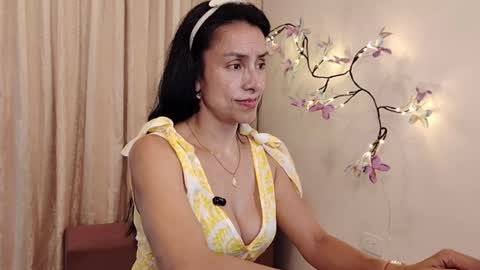 Snapshot of sofibelladelavega chatting on 05.01.26 Sofi Bella online show from 05.01.26