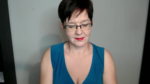 Sofie Velvet online show from 12.05.24