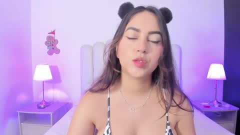 sofiebunnie online show from 05.17.26