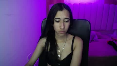 Snapshot of sofii_tk chatting on 05.27.26 Sofii online show from 05.27.26