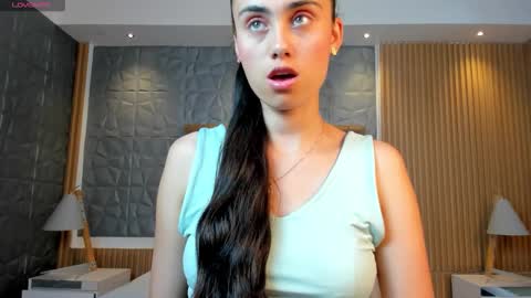 Sofiia  Everyday From 1400 to 2200 Col Time online show from 12.19.25