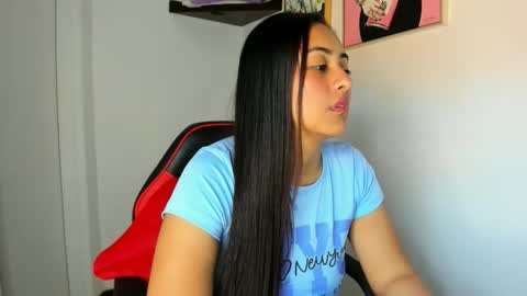 sofiia rodriguez online show from 11.25.25
