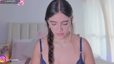 Snapshot of sofiscott_ chatting on 01.16.26 Sofia online show from 01.16.26